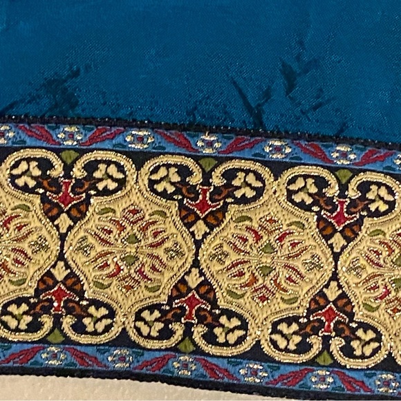 Silk Lore Button Up Shirt Size L 100% Silk Long Sleeve Embroidered Blouse - Picture 10 of 12